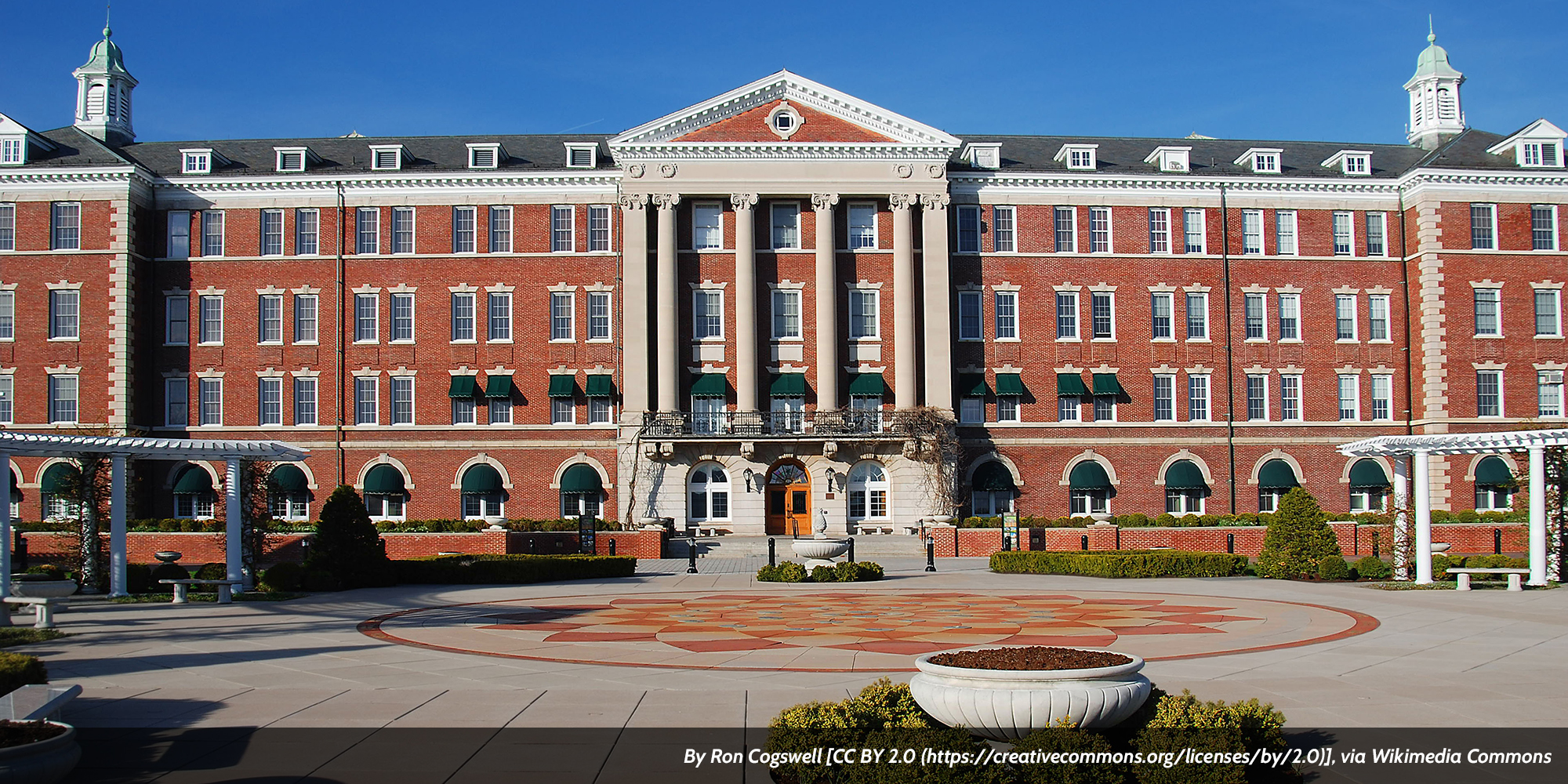 Roth_Hall_-_Culinary_Institute_of_America_Hyde_Park_(NY ...